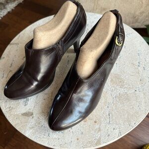 LifeStride Platform High Heeled Side Zip Booties. Brown Size US 8M.